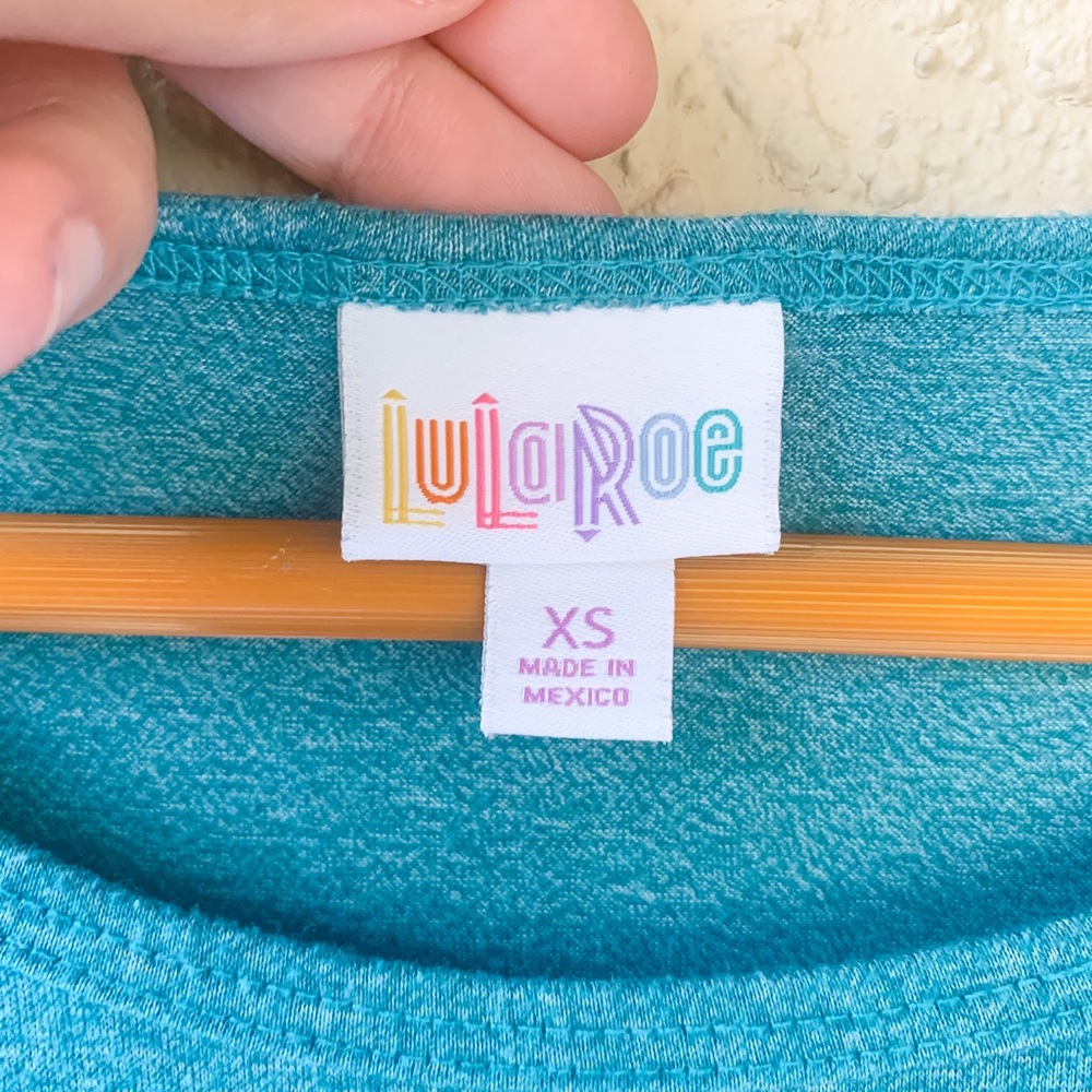 Lularoe Perfect T - Size XS (runs big) - Solid Heathered Teal - Picture 2 of 3